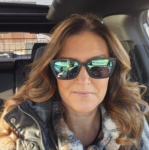 Mailing Label - $3 shipping label - OPEN TO ALL REASONABLE OFFERS ON ITEMS**